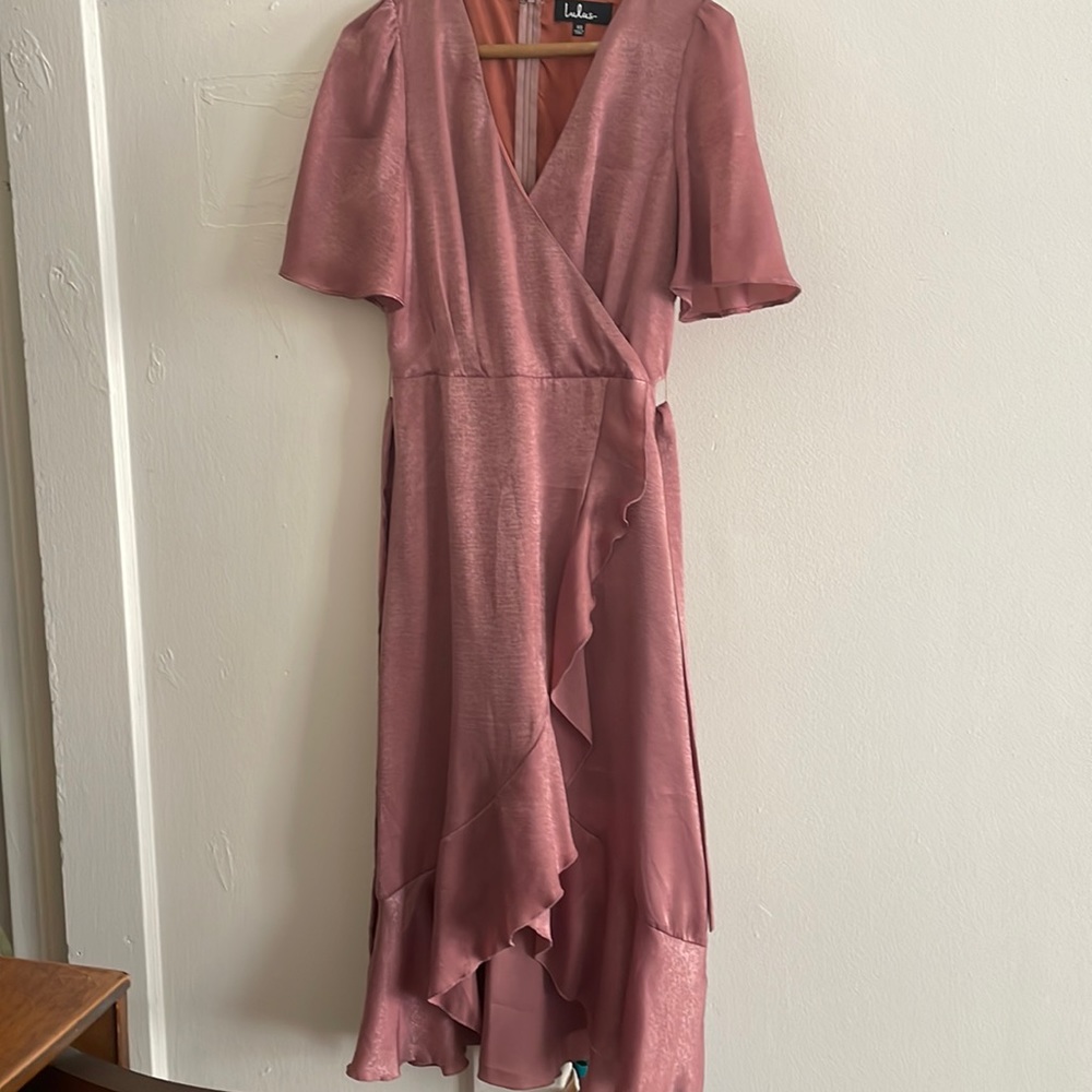 Lulus pink satin wrap dress for wedding, date night, Valentine’s Day